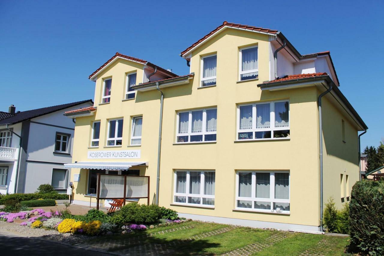 Strandnahe Ferienwohnungen Mit Garten Koserow エクステリア 写真
